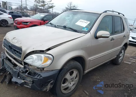 2002 Mercedes-Benz Ml 320 z USA, uszkodzony, nr VIN 4JGAB54E82A314635